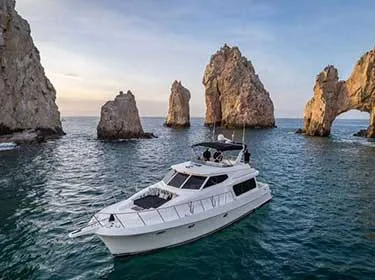 65' McKinna "Sea Ya Later" - Cabo fishing charter