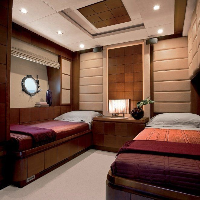 Image of 95' Azimut "Andreika" 3