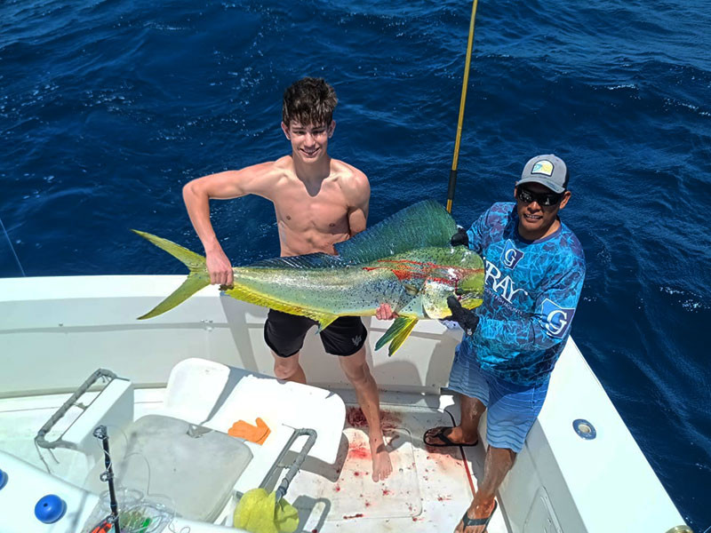 Image of 33' Bertram "La Paloma" 2