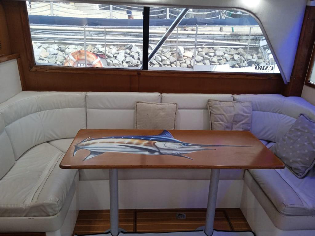 Image of 35' Sniper Cabo Flybridge 5